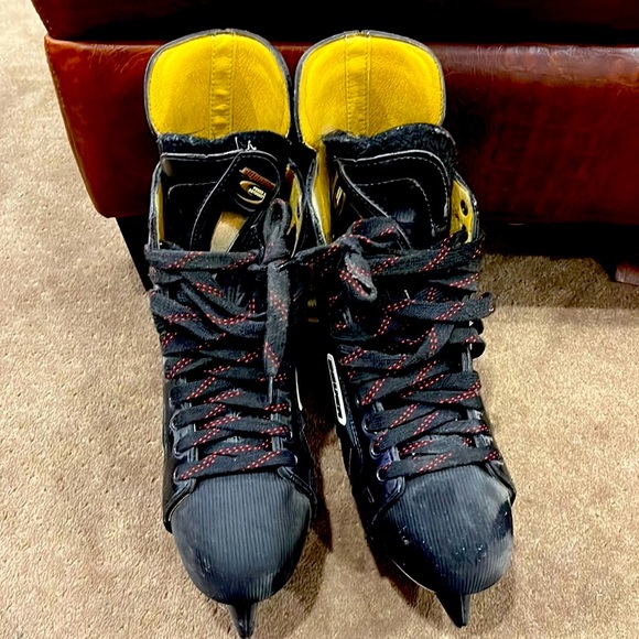 SOLD Mens Bauer Supreme 4000 Skates Sz 12 - Picture 2 of 8